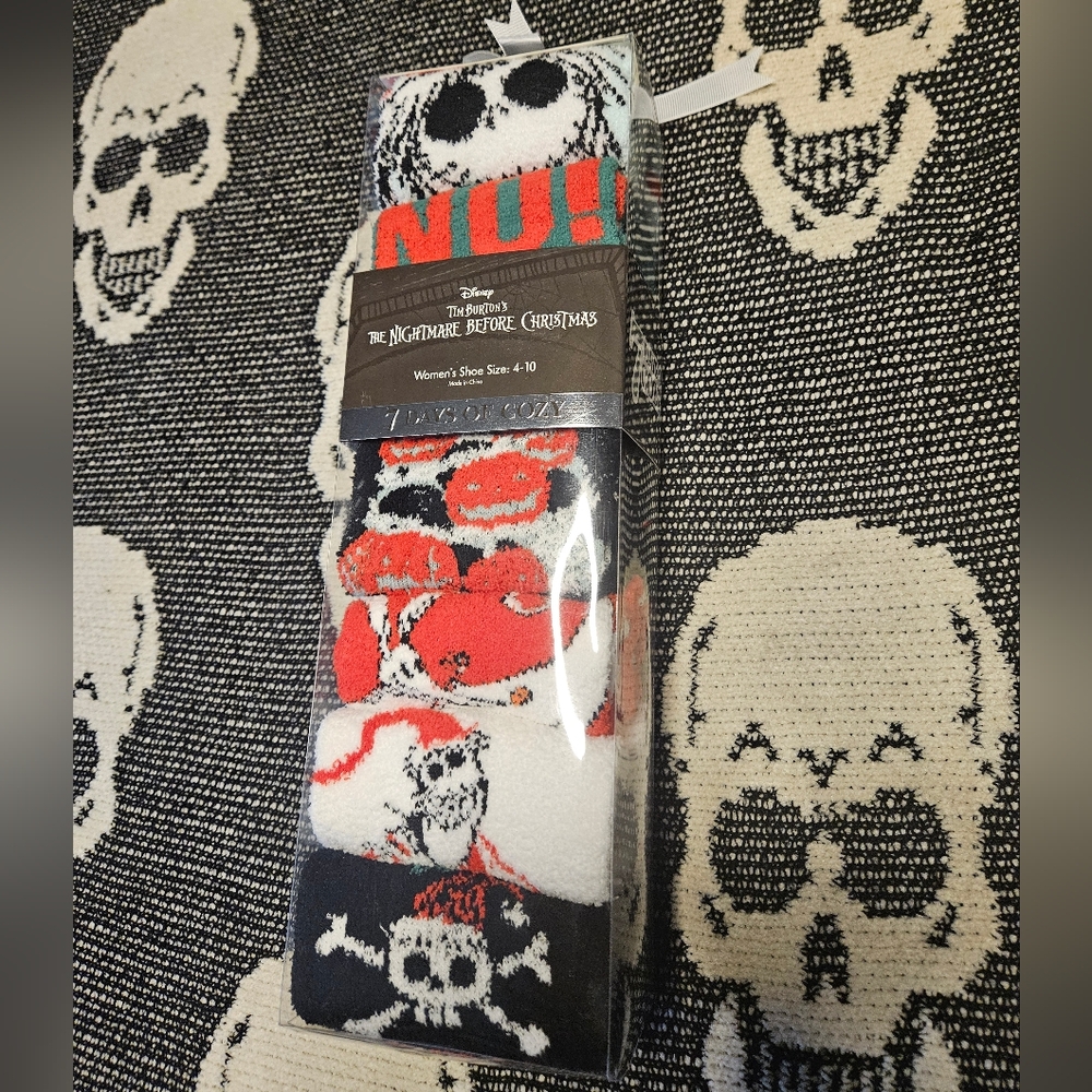 Nightmare Before Christmas Set of 7 Cozy Socks